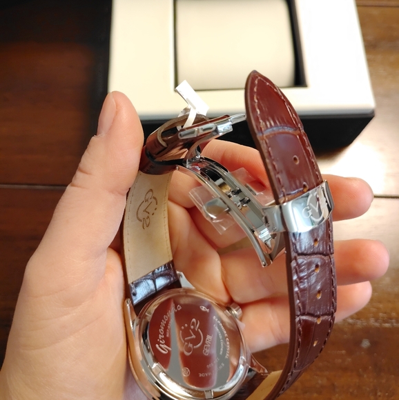 NEW Swiss Gevril Watch ⌚ - Picture 6 of 13